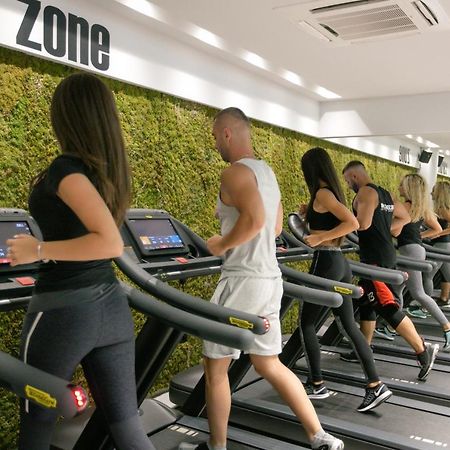 Nov Hotel Tiranë Eksteriør bilde