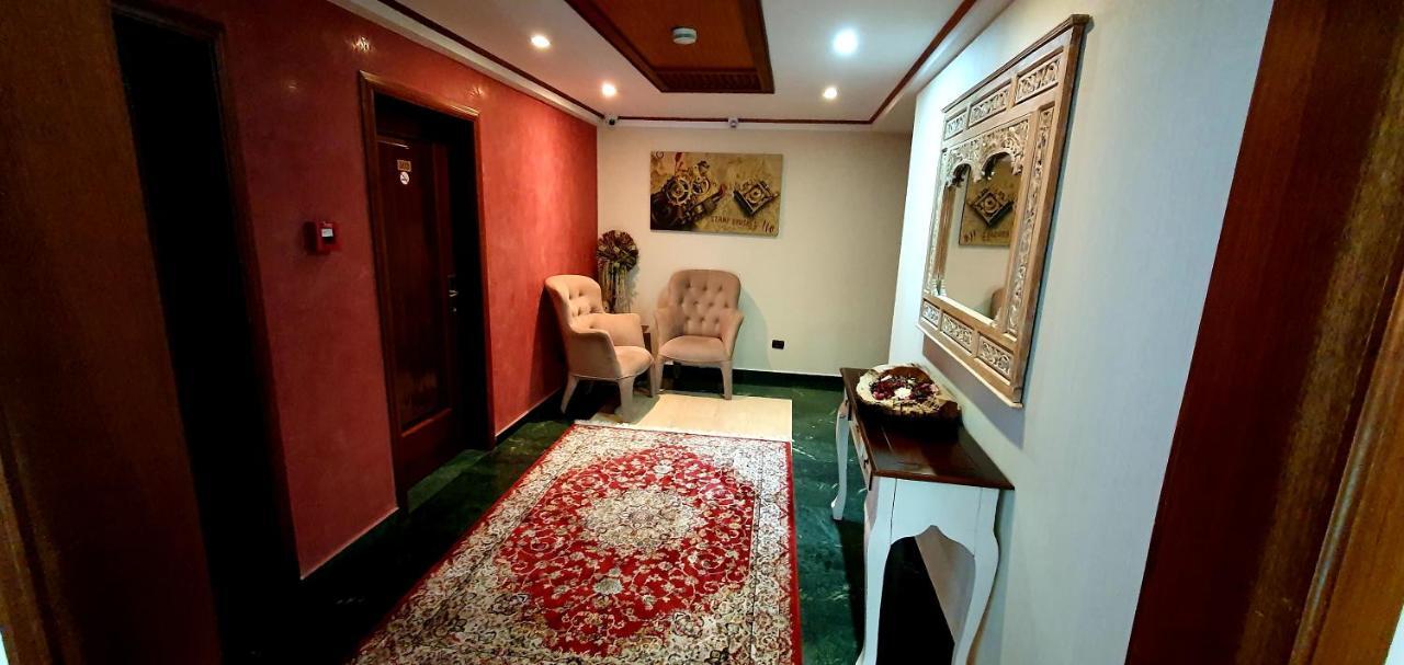 Nov Hotel Tiranë Eksteriør bilde